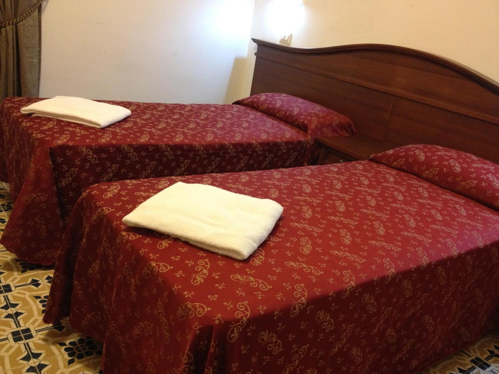 Guesthouse Alex II 로마 객실 사진