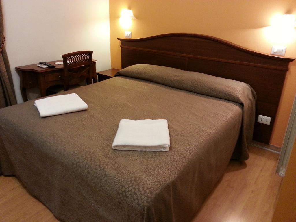 Guesthouse Alex II 로마 객실 사진
