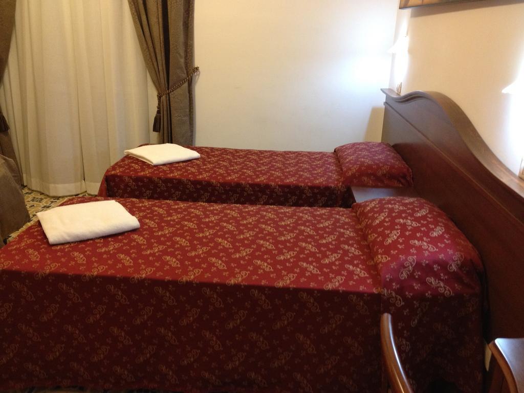 Guesthouse Alex II 로마 객실 사진